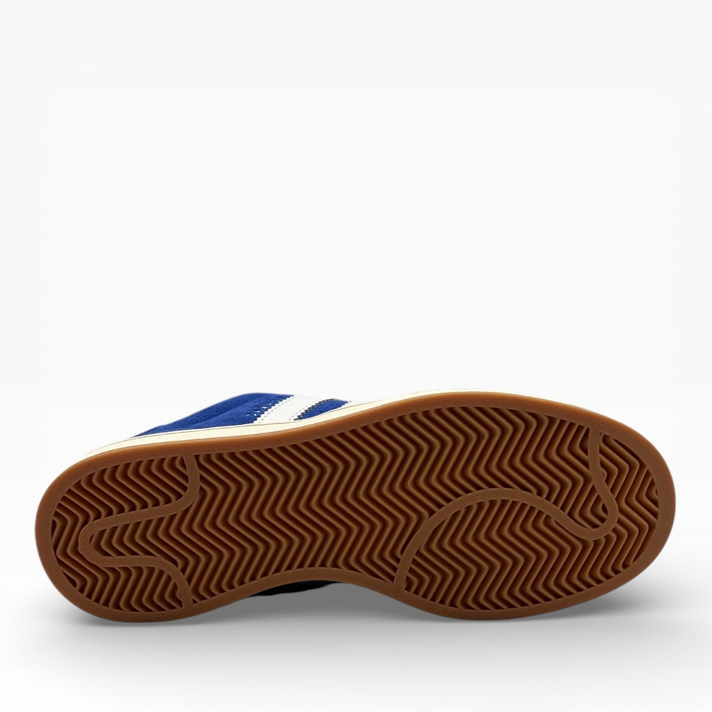 Semelle de basket marron à chevrons, chaussure bleu et blanche, LA CHAUSSURERIE