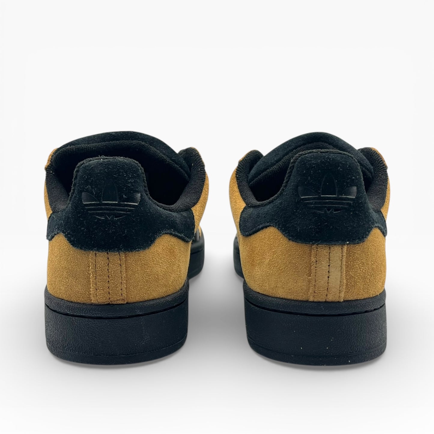 Paire de baskets en suède marron et noir Adidas, vue arrière, LA CHAUSSURERIE