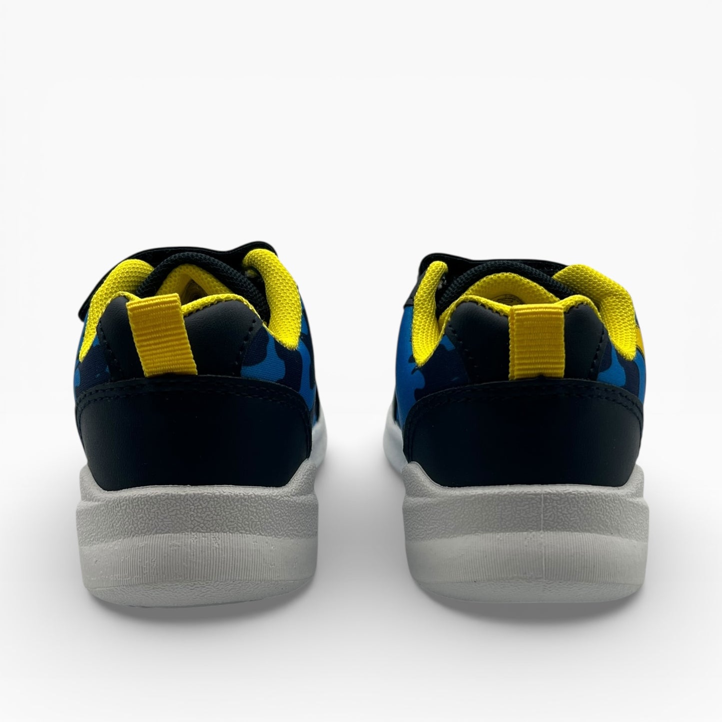 Baskets enfant LA CHAUSSURERIE bleu et jaune, vue arrière, sur fond blanc