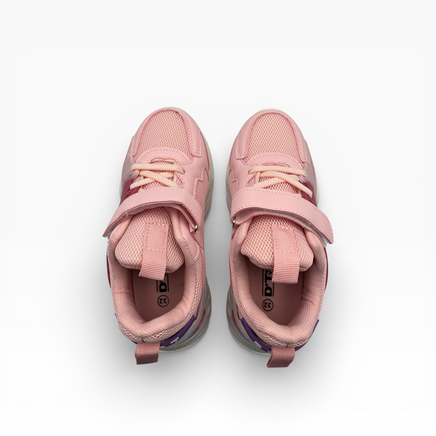 Baskets enfant roses à scratch, LA CHAUSSURERIE, vue du dessus sur fond blanc