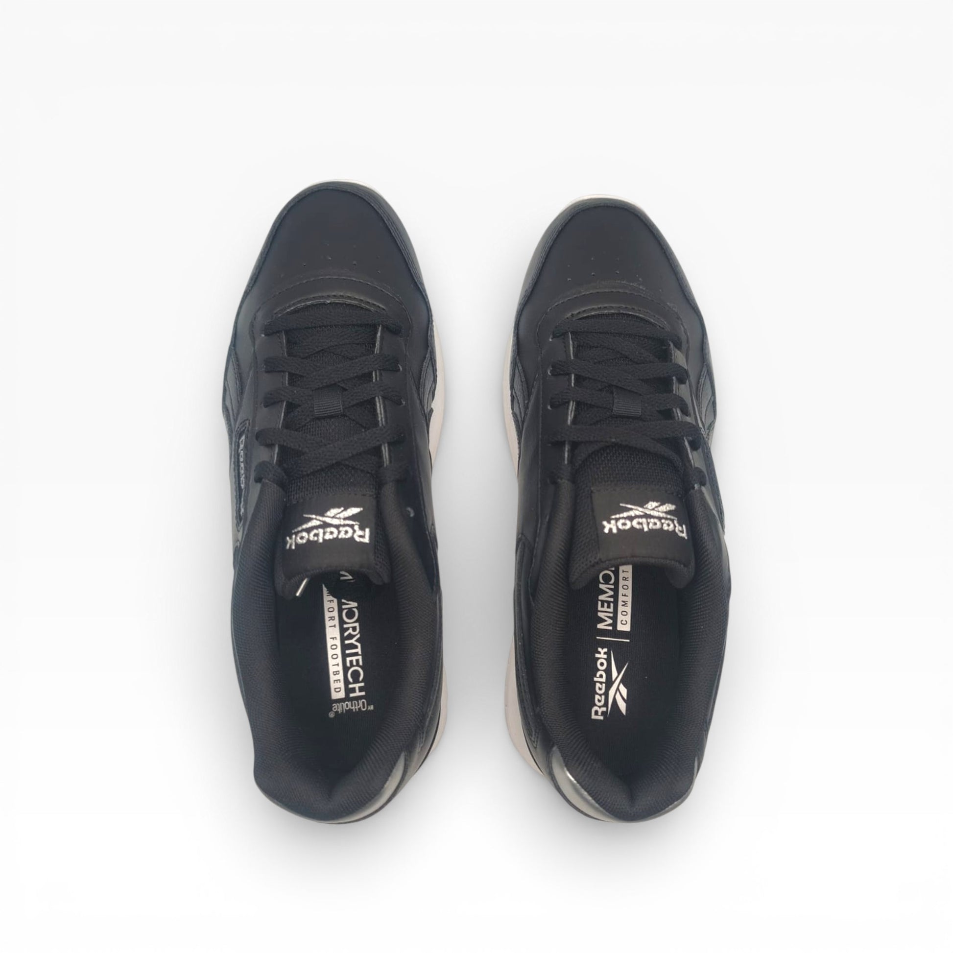 Baskets basses Reebok noires et argent vue du dessus, proposées par LA CHAUSSURERIE.