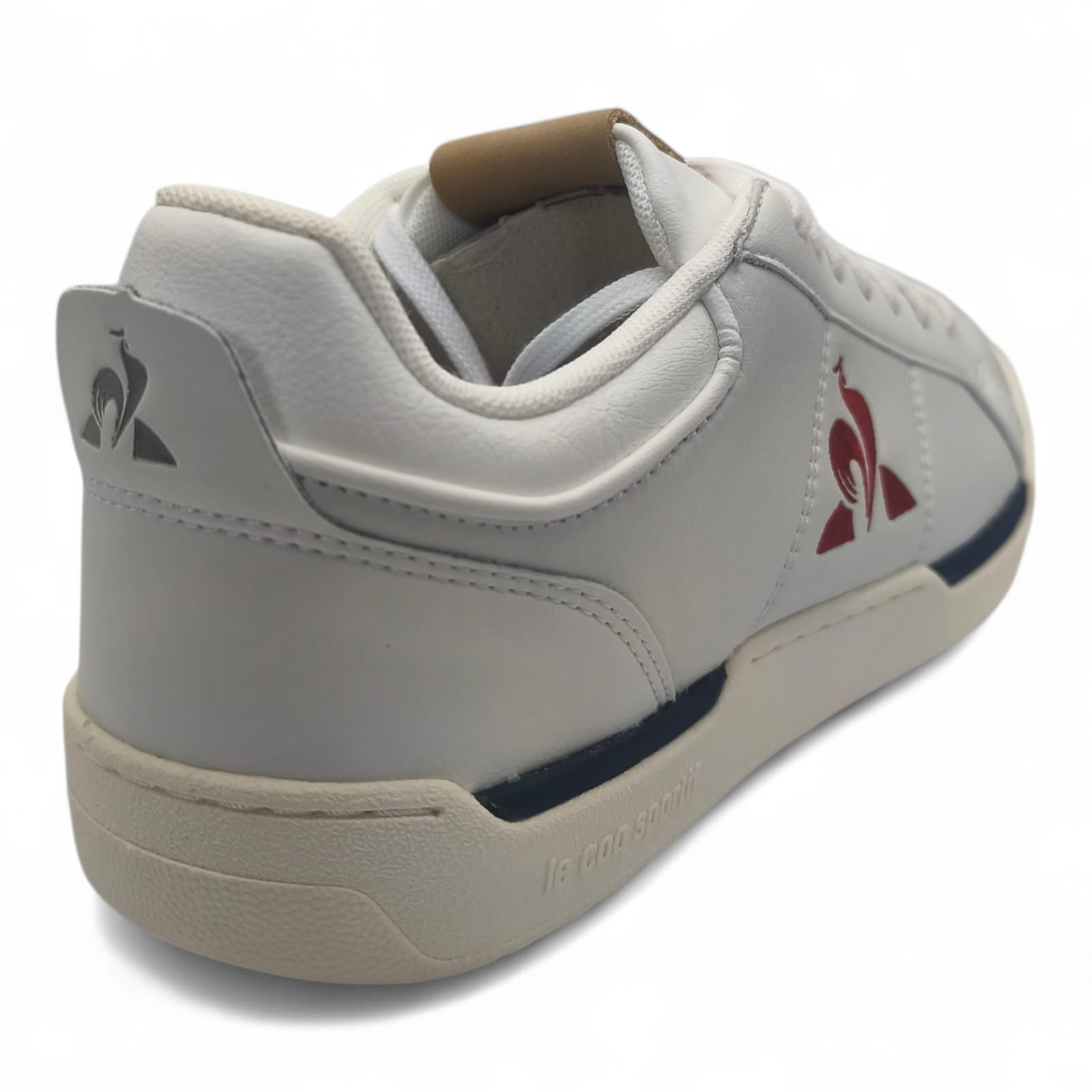 Baskets blanches Le Coq Sportif logo rouge, vue arrière, LA CHAUSSURERIE