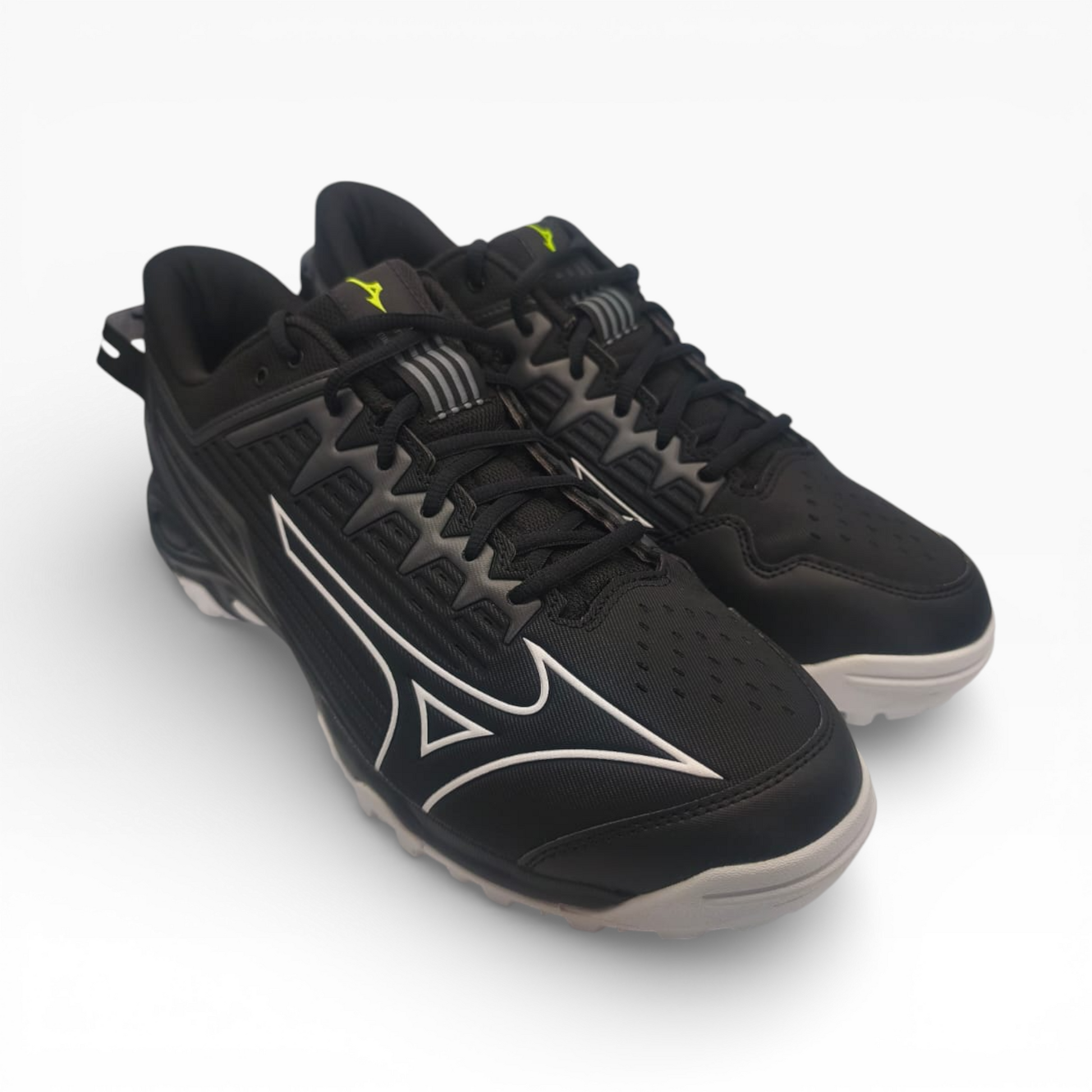 Chaussures de sport noires Mizuno pour homme, design moderne, LA CHAUSSURERIE