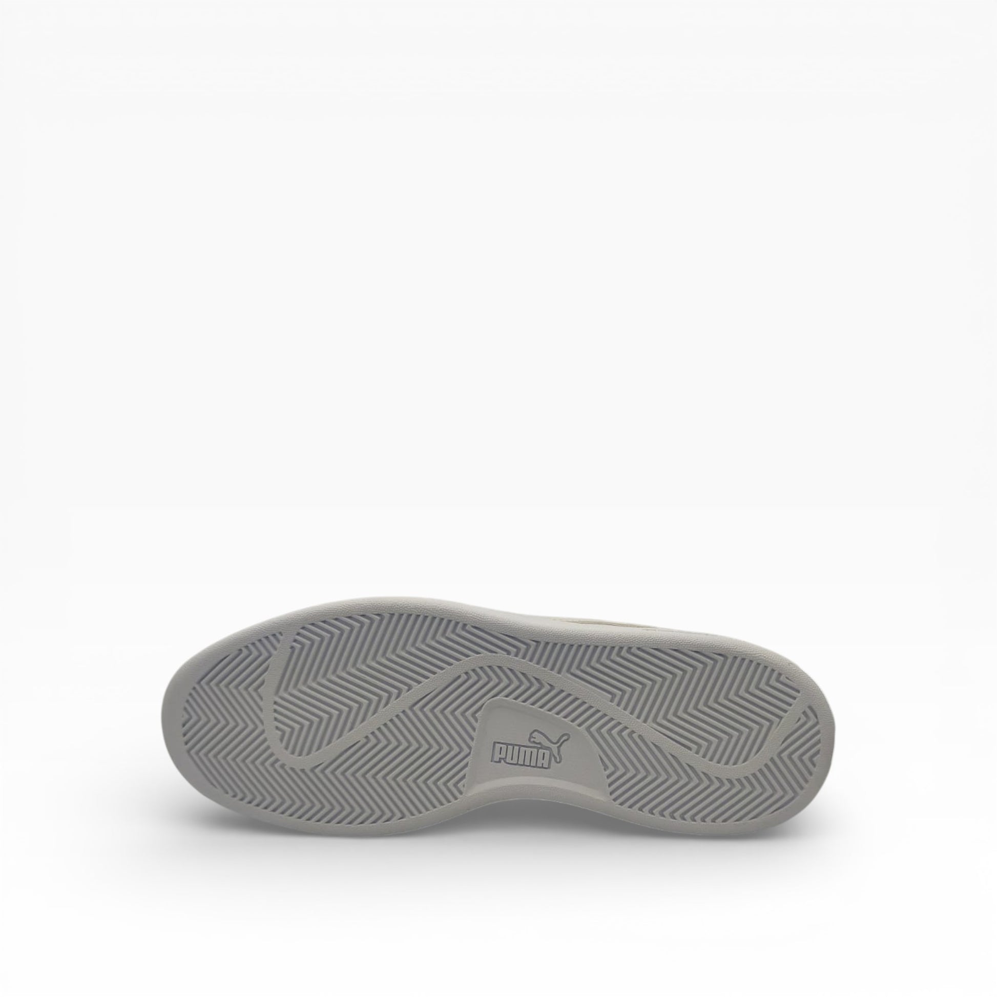 Semelle de basket Puma grise avec motifs antidérapants, photo pour LA CHAUSSURERIE