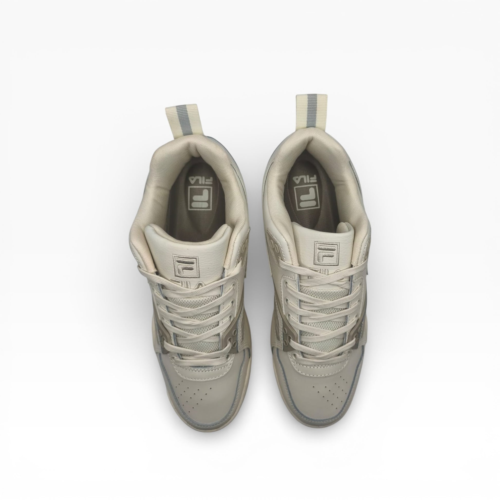 Baskets Fila Casim beige homme vues du dessus, chaussures élégantes LA CHAUSSURERIE