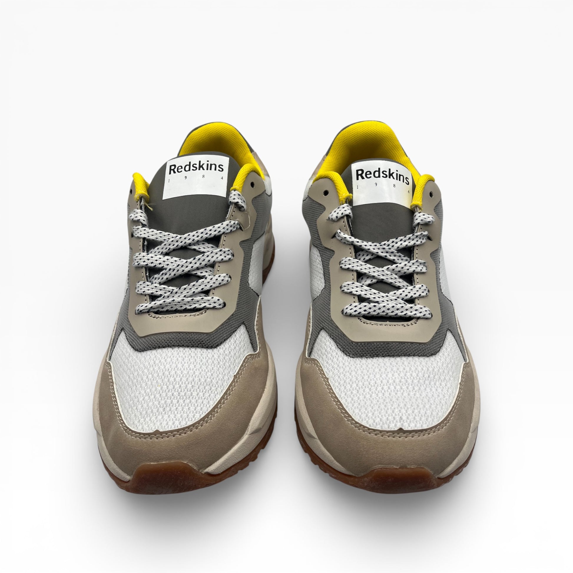 Baskets Redskins Manille mesh gris, blanc et jaune sur fond blanc, LA CHAUSSURERIE